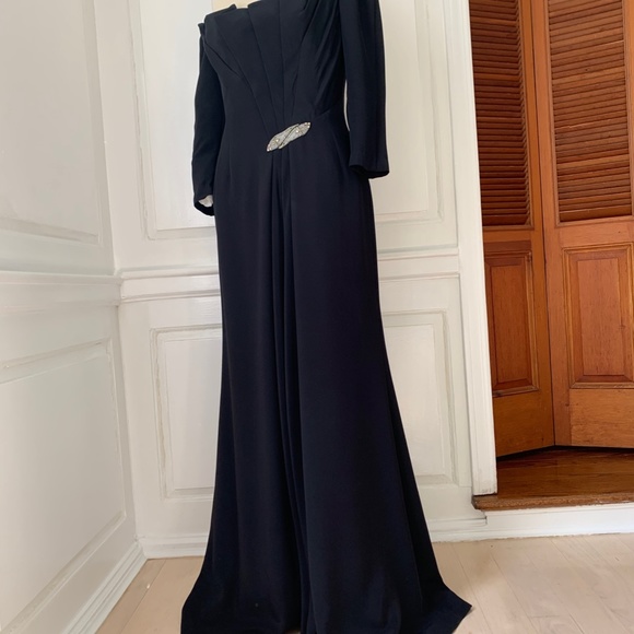 Evening Gown - Picture 8 of 11